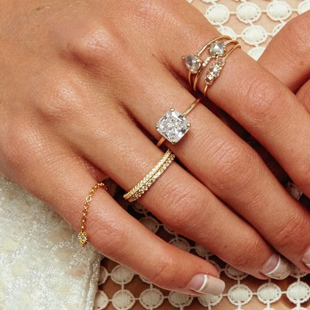 How To Accessorize With Your New Engagement Ring Sparkly Find Your