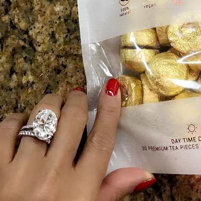 Instagram influencer Laura G mocked for 'tacky' seven-day proposal,  engagement ring | Newshub